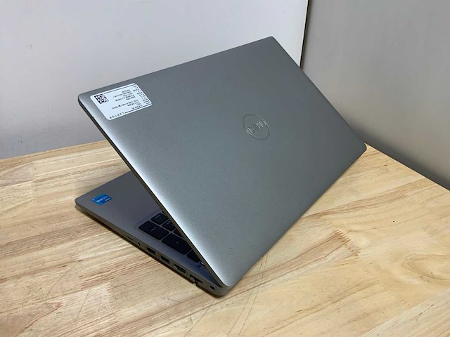 Dell latitude 5530 laptop - afbeelding 9 van  9