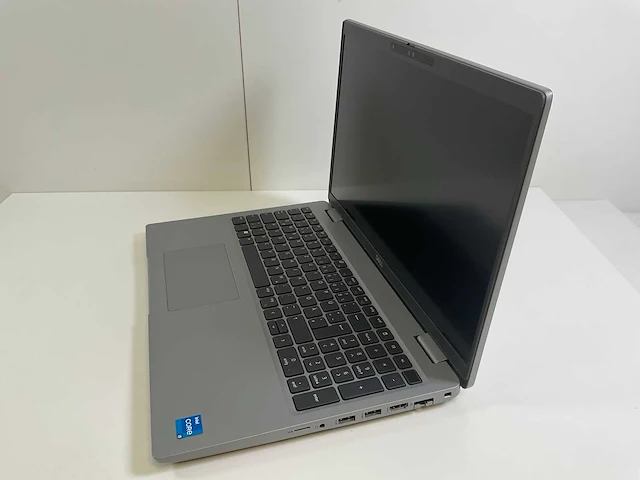 Dell latitude 5531 15.6”, core(tm) i5 12th gen, 32 gb ram, 512 gb nvme laptop - afbeelding 3 van  7