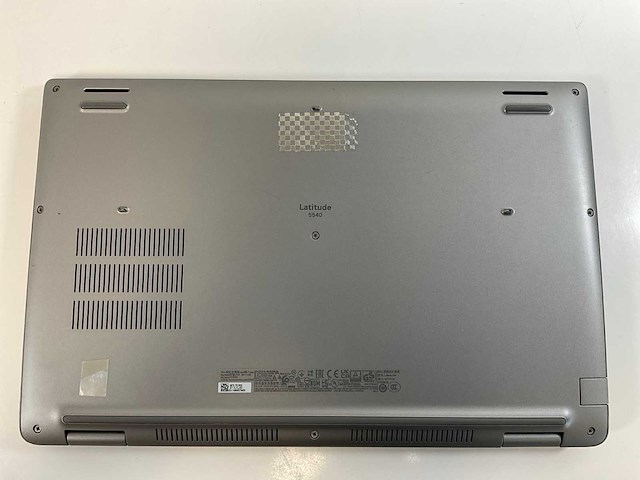 Dell latitude 5540 15.5”, core(tm) i5 13th gen, 16 gb ram, 256 gb nvme laptop - afbeelding 6 van  7