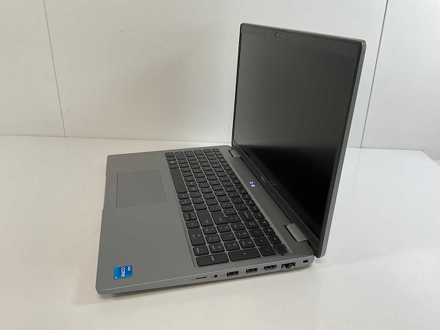Dell latitude 5540 15.5”, core(tm) i5 13th gen, 16 gb ram, 256 gb nvme laptop - afbeelding 3 van  7