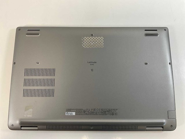 Dell latitude 5540 15.5”, core(tm) i5 13th gen, 16 gb ram, 256 gb nvme laptop - afbeelding 5 van  6