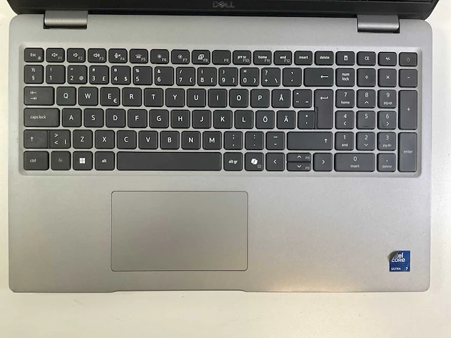 Dell latitude 5550 15.6”, core(tm) ultra 7, 16 gb ram, 512 gb nvme laptop - afbeelding 4 van  7