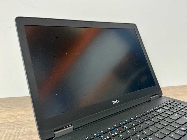 Dell latitude 5570 laptop - afbeelding 3 van  6