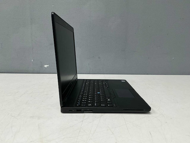 Dell latitude 5580 laptop 15,6 inch - afbeelding 11 van  12
