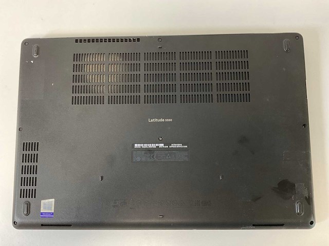 Dell latitude 5590 15.5”, core(tm) i7 8th gen, 16 gb ram, 512 gb ssd laptops (2x) - afbeelding 7 van  16