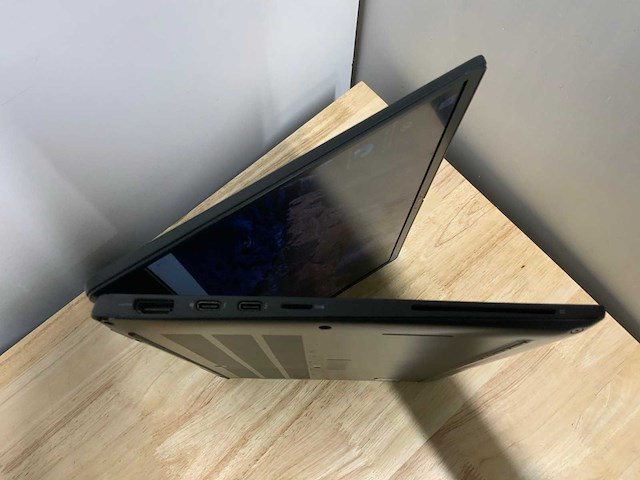 Dell latitude 7310 laptop - afbeelding 4 van  9
