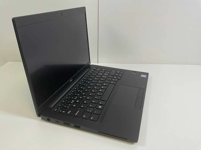 Dell latitude 7390 14”, core(tm) i7 8th gen, 16 gb ram, 512 gb nvme laptops (2x) - afbeelding 2 van  15