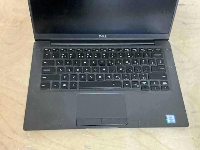 Dell latitude 7400 laptop - afbeelding 3 van  4