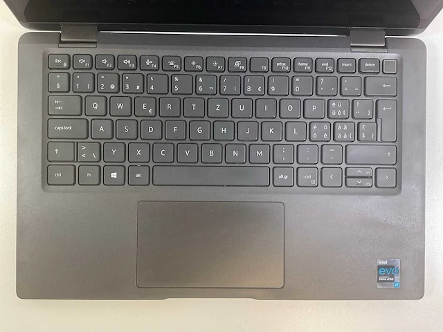 Dell latitude 7420 14”, core(tm) i7 11th gen, 32 gb ram, 1 tb nvme touchscreen laptop - afbeelding 4 van  6