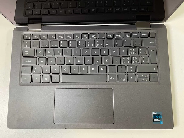 Dell latitude 7420 14”, core(tm) i7 11th gen, 32 gb ram, 1 tb nvme touchscreen laptop - afbeelding 4 van  7