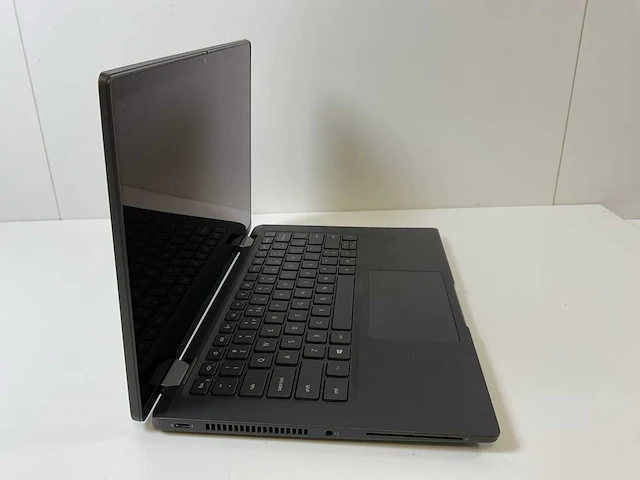 Dell latitude 7420 14”, core(tm) i7 11th gen, 32 gb ram, 1 tb nvme touchscreen laptop - afbeelding 2 van  4