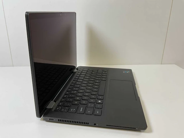 Dell latitude 7420 14”, core(tm) i7 11th gen, 32 gb ram, 1 tb nvme touchscreen laptop - afbeelding 2 van  7