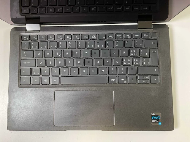 Dell latitude 7420 14”, core(tm) i7 11th gen, 32 gb ram, 1 tb nvme touchscreen laptop - afbeelding 4 van  7