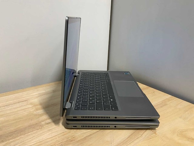 Dell latitude 7420 laptop (2x) - afbeelding 4 van  8