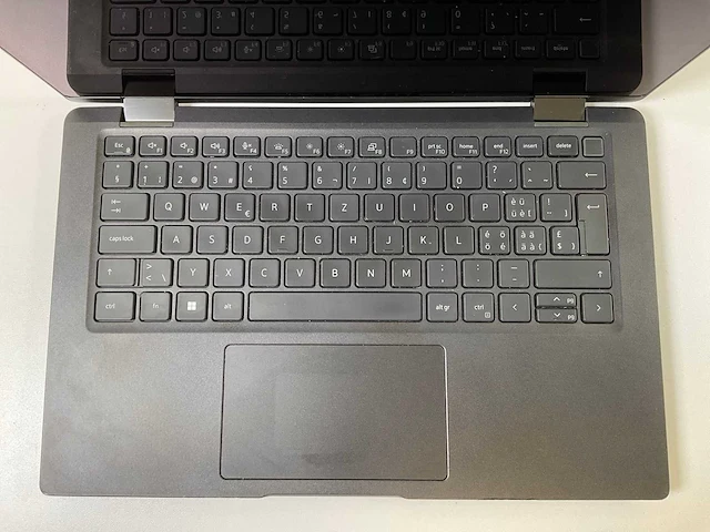 Dell latitude 7430 14”, core(tm) i7 12th gen, 32 gb ram, 1 tb nvme touchscreen laptop - afbeelding 4 van  7