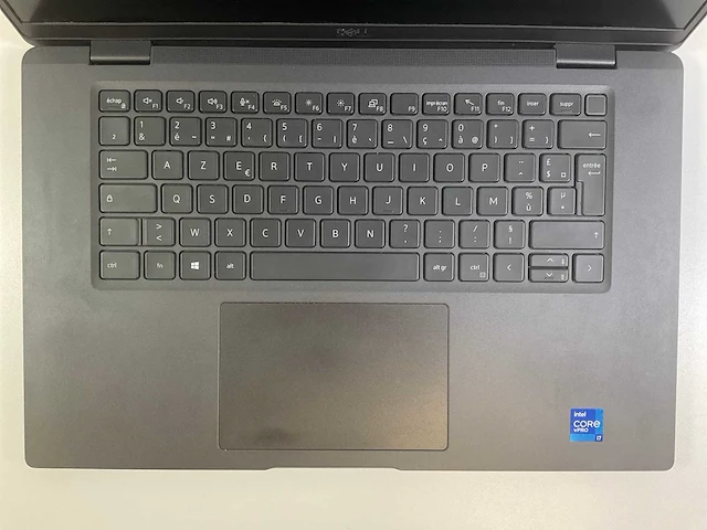 Dell latitude 7520 15.6”, core(tm) i7 11th gen, 16 gb ram, 512 gb nvme laptop - afbeelding 4 van  7