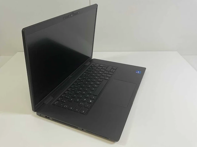 Dell latitude 7520 15.6”, core(tm) i7 11th gen, 16 gb ram, 512 gb nvme laptop - afbeelding 2 van  6