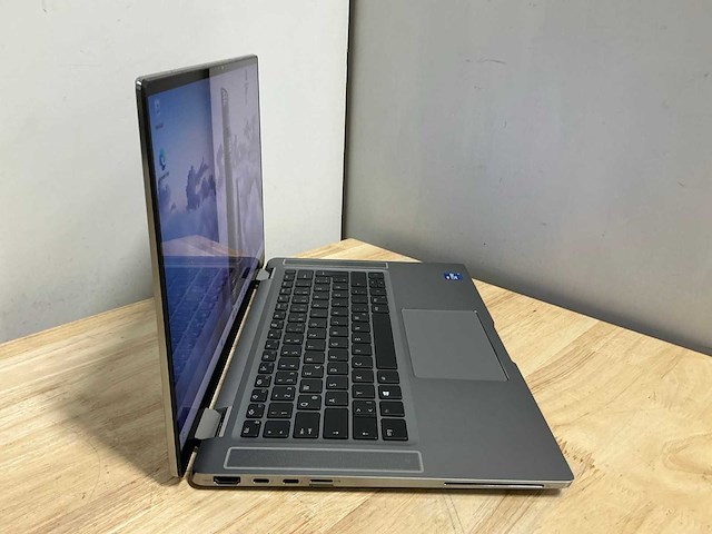 Dell latitude 9520(i7-gen11) laptop - afbeelding 4 van  8