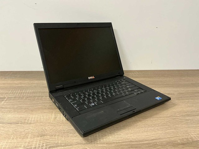 Dell latitude e5500 laptop - afbeelding 1 van  7