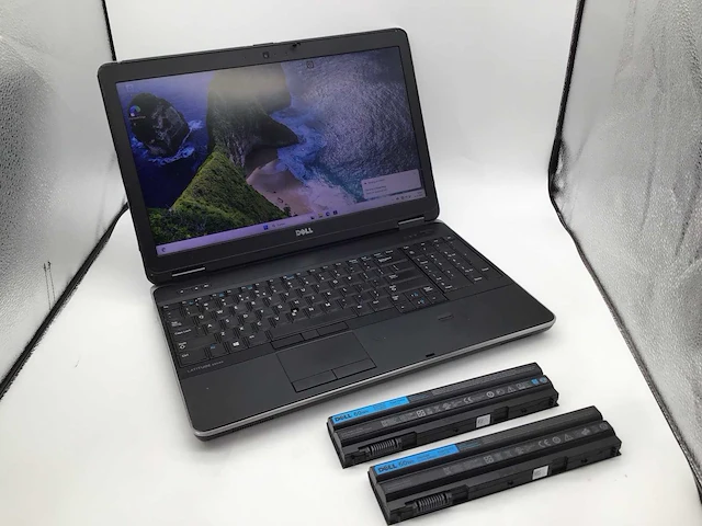 Dell latitude e6540 - i7 laptop - afbeelding 2 van  8