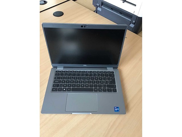 Dell latitude i7 incl monitors en accessoires - afbeelding 2 van  4