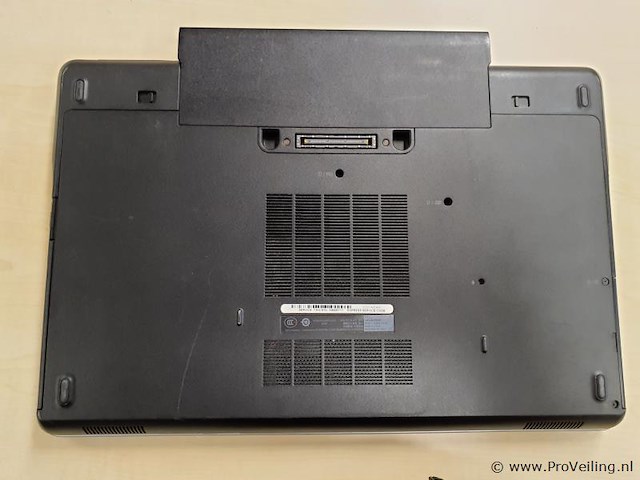 Dell latitude zakelijke laptop e6540 7tc76 a01 - afbeelding 4 van  7
