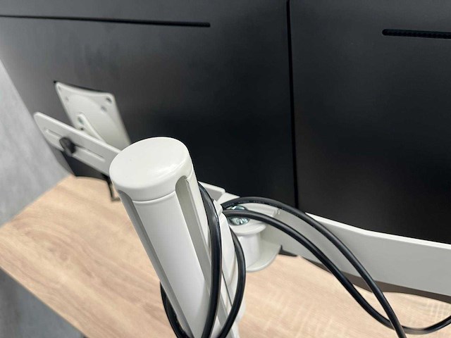 Dell/ markant 24" monitor set op dubbele arm - afbeelding 3 van  15