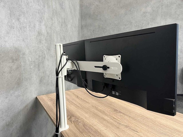 Dell/ markant 24" monitor set op dubbele arm - afbeelding 12 van  15