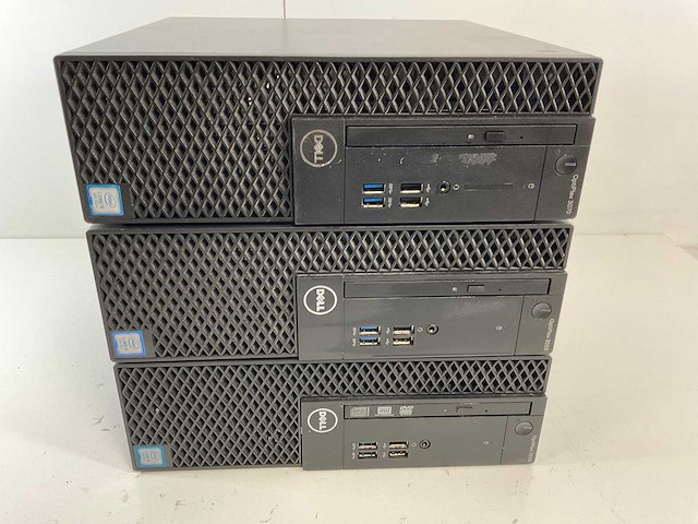 Dell mix model desktops - check description (3x) - afbeelding 1 van  7