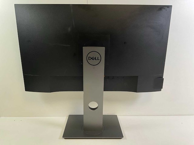 Dell mix model monitors - check description (2x) - afbeelding 2 van  5