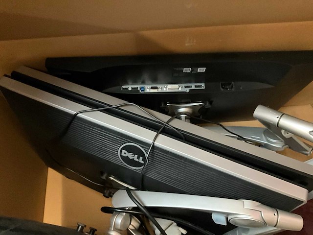 Dell monitor (8x) - afbeelding 10 van  19