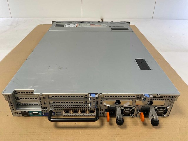 Dell (oem-r 720xd) - 2x xeon(r) e5-2630 v2, 64 gb ram (8xgb), 40 tb hdd rackmount chassis - afbeelding 3 van  5