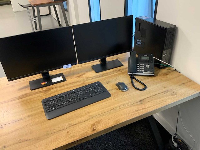 Dell optiflex 790 personal computer met 2 schermen - afbeelding 1 van  8