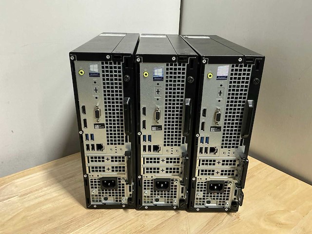 Dell optiplex 3060 tower desktop (3x) - afbeelding 4 van  6
