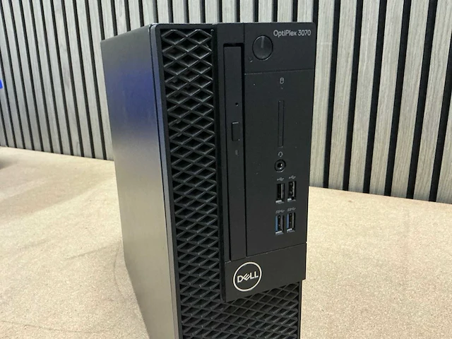Dell optiplex 3070 desktop - afbeelding 1 van  5