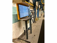 Dell optiplex 3090 desktop en monitor - afbeelding 2 van  7