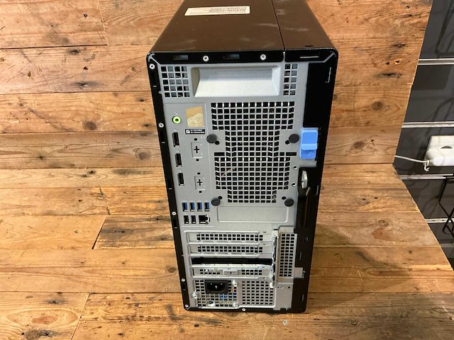 Dell optiplex 7000 desktop - afbeelding 3 van  3