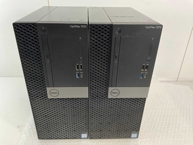 Dell optiplex 7070, core(tm) i7 9th gen, 8 gb ram, 256 gb nvme, amd radeon 8570 2 gb desktops (2x) - afbeelding 1 van  7