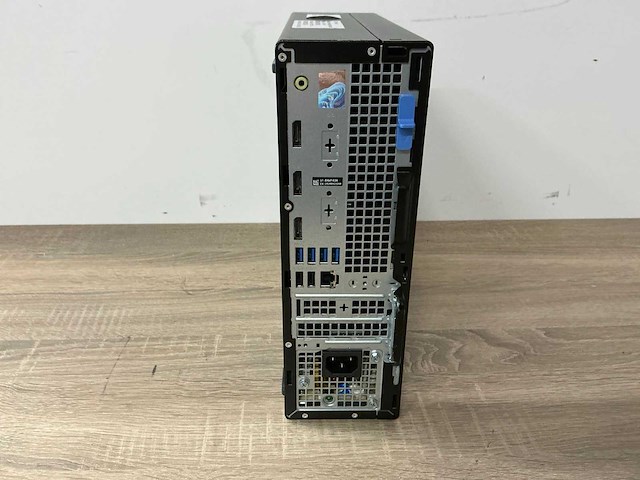 Dell optiplex plus 7020 desktop - afbeelding 3 van  4
