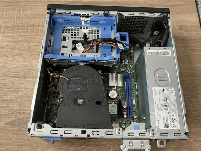 Dell optiplex plus 7020 desktop - afbeelding 4 van  4
