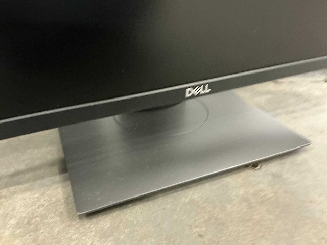 Dell p2213 monitor (2x) - afbeelding 2 van  3
