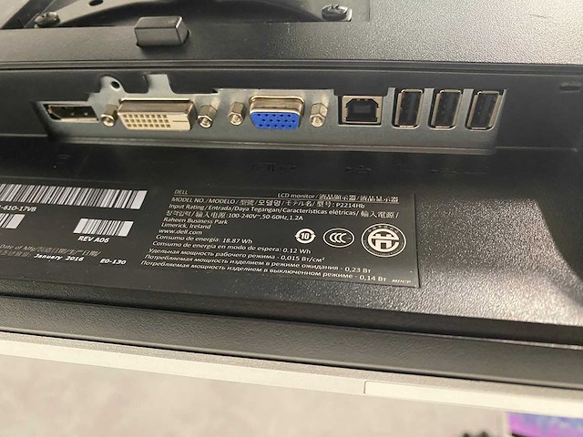 Dell p2214 - 22" monitoren met dubbele monitorarm - dp, dvi, vga, usb - afbeelding 8 van  10