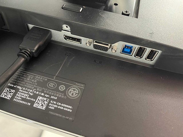 Dell p2417 - 24" monitoren met dubbele monitorarm - hdmi, dp, vga - afbeelding 20 van  23