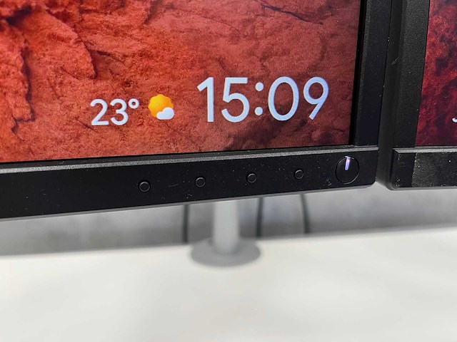 Dell p2417h - 2x monitor op dubbele monitorarm - hdmi/dp/vga - afbeelding 12 van  17