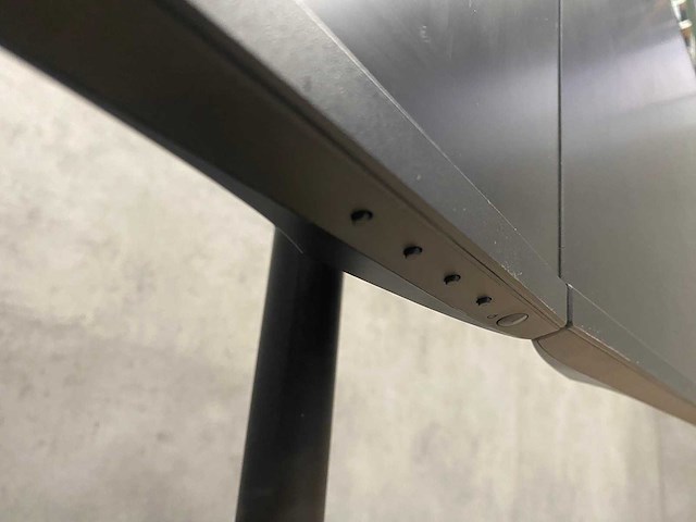 Dell p2419h - 24" monitoren met monitorarm - dp, hdmi, vga - afbeelding 16 van  18