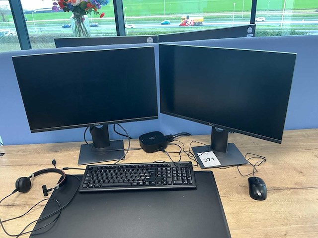 Dell p2419h monitor met dockingstation (8x) - afbeelding 8 van  15