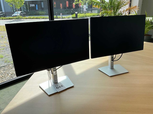 Dell p2425he monitor (2x) - afbeelding 1 van  6