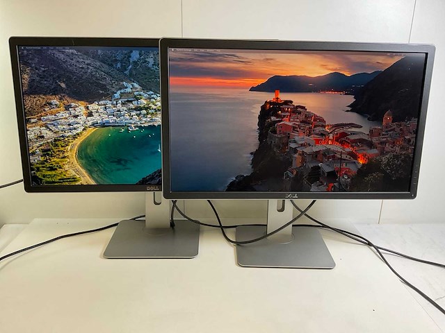 Dell (p2715qt) 27”, 3840x2160 (uhd) ips monitors (2x) - afbeelding 1 van  7