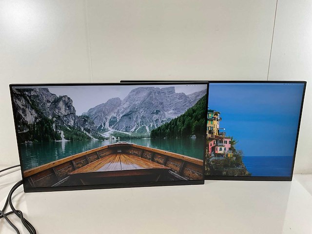 Dell (p2723de) 27”, 2560x1440 (qhd) ips monitors (2x) - afbeelding 1 van  9