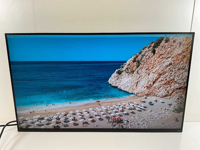 Dell (p3222qe) 32”, 3840x2160 (uhd) ips monitor - afbeelding 1 van  5